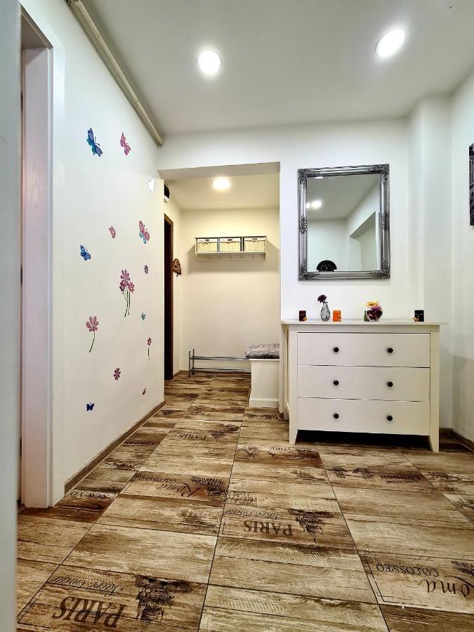 Best Apartment Central Хунедоара Экстерьер фото