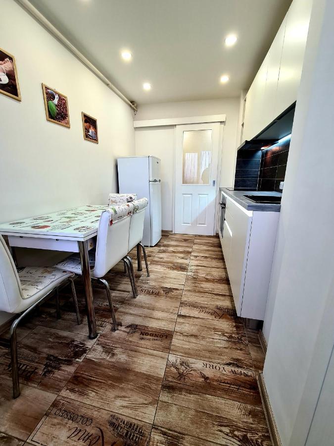 Best Apartment Central Хунедоара Экстерьер фото